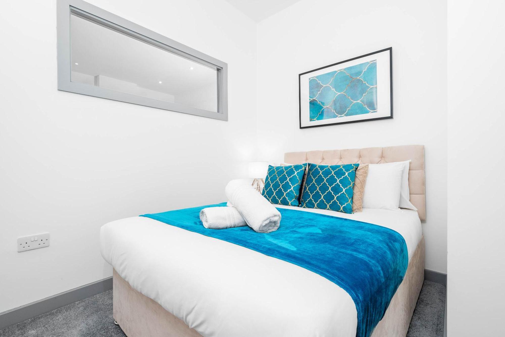 Modern Apartment In Brierley Hill - Secure Parking - Wifi & Netflix - Excellent Value - 11O Zewnętrze zdjęcie